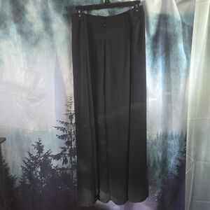 ❤️❤️❤️ Forever21 Black Maxi Skirt with Shorts